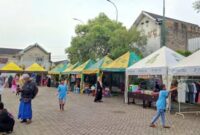 Bazar takjil dan kuliner di Taman Tajamara Sumenep (salamnews.id/istimewa)