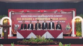 Suasana Do'a Bersama dan Pembubaran Badan Adhoc Pilkada Serentak 2024 oleh KPU Sumenep. (salamnews.id/istimewa)
