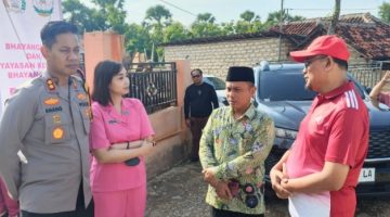 Camat Pragaan Apresiasi Kepedulian Kapolres Sumenep dan Bhayangkari terhadap Korban Puting Beliung