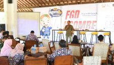 Suasana Focus Group Discussion (FGD)