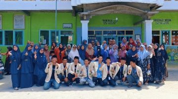 KKN Posko 40 Dorong Orang Tua Bangun Komunikasi Sehat dengan Anak di Era Digital